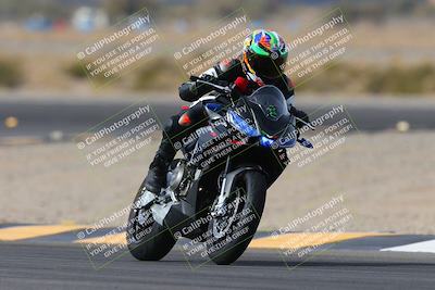 media/Jan-19-2024-Apex Assassins-CVMA Friday (Fri) [[74e94f2102]]/Trackday 1/Session 2 (Turn 11)/